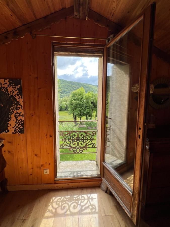 Les Granges De L'Eblouaz Bed & Breakfast Saint-Rambert-en-Bugey Dış mekan fotoğraf